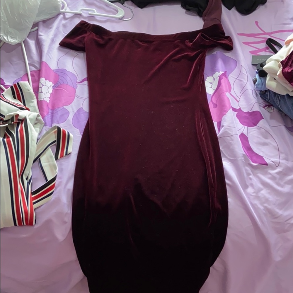 Windsor Bodycon Velvet Red Dress
